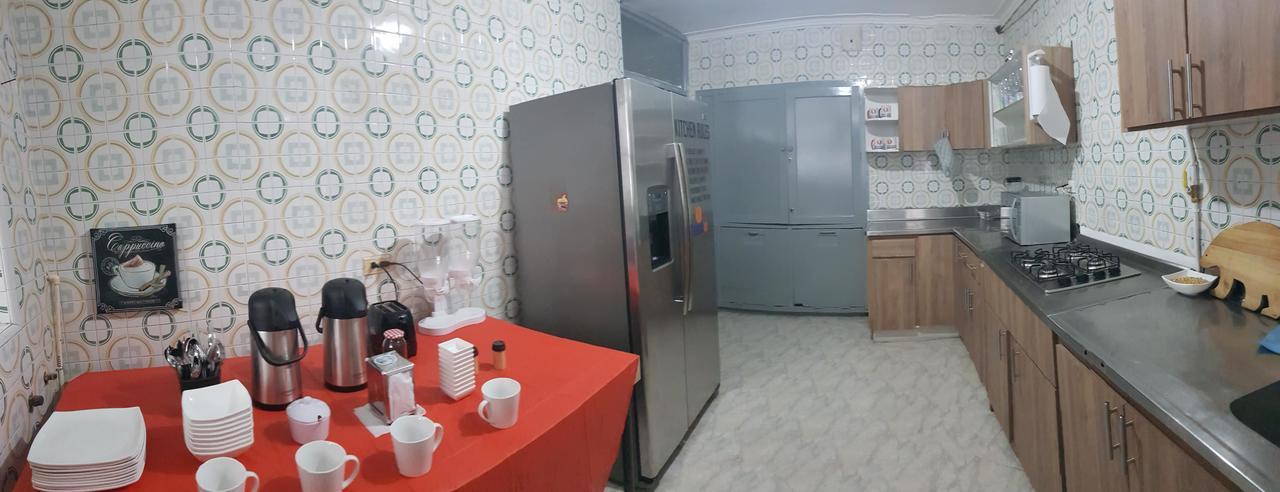 Backpackers Inn Меделин Екстериор снимка